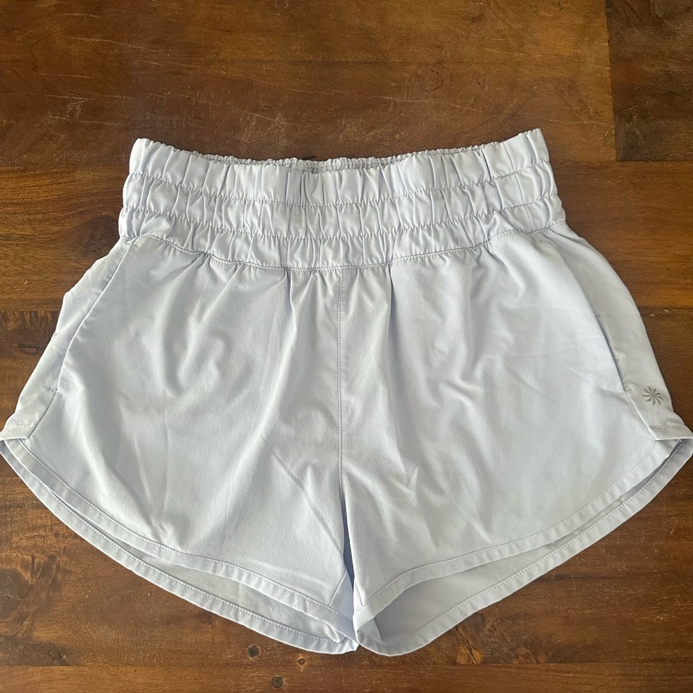 Athleta Girl Light Blue Elastic Waist Active Shorts w/ liner size L (12)